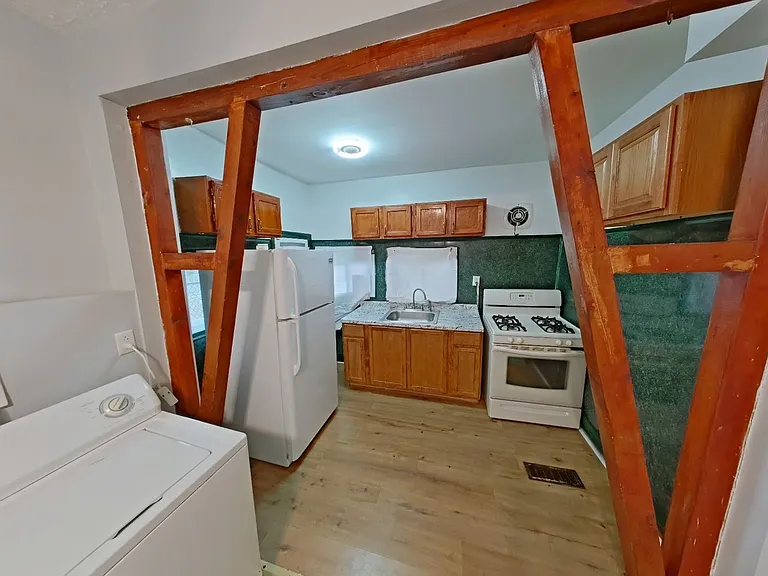 2304 N Smedley St — Photo 2
