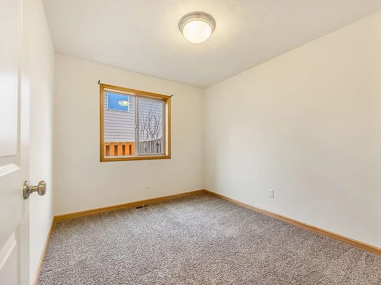 1730 Pacific Ridge Ln — Photo 27