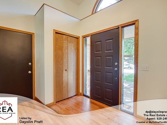 3rd image of 14900 Maywood Dr