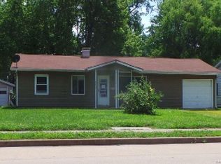 4100 Memorial Dr, Belleville, IL