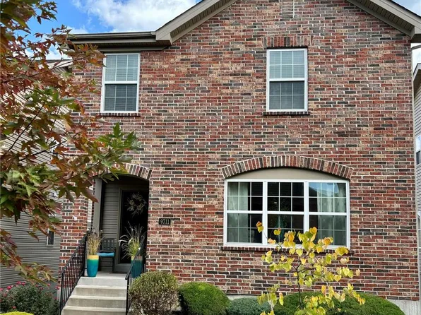 9711 Wilderness Battle Dr, Saint Louis, MO 63123