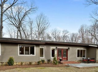 8209 Plum Creek Dr, Gaithersburg, MD 20882