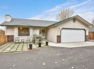 611 Pickens Rd, Yakima, WA 98908