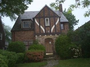 17121 Scottsdale Blvd, Shaker Heights, OH 44120