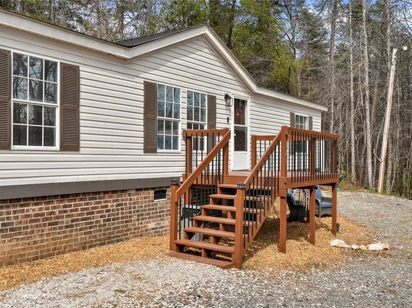 121 Wild Fern Rd, Seneca, SC 29678