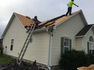 6710 Yellow Bell Rd, Wilmington, NC 28411