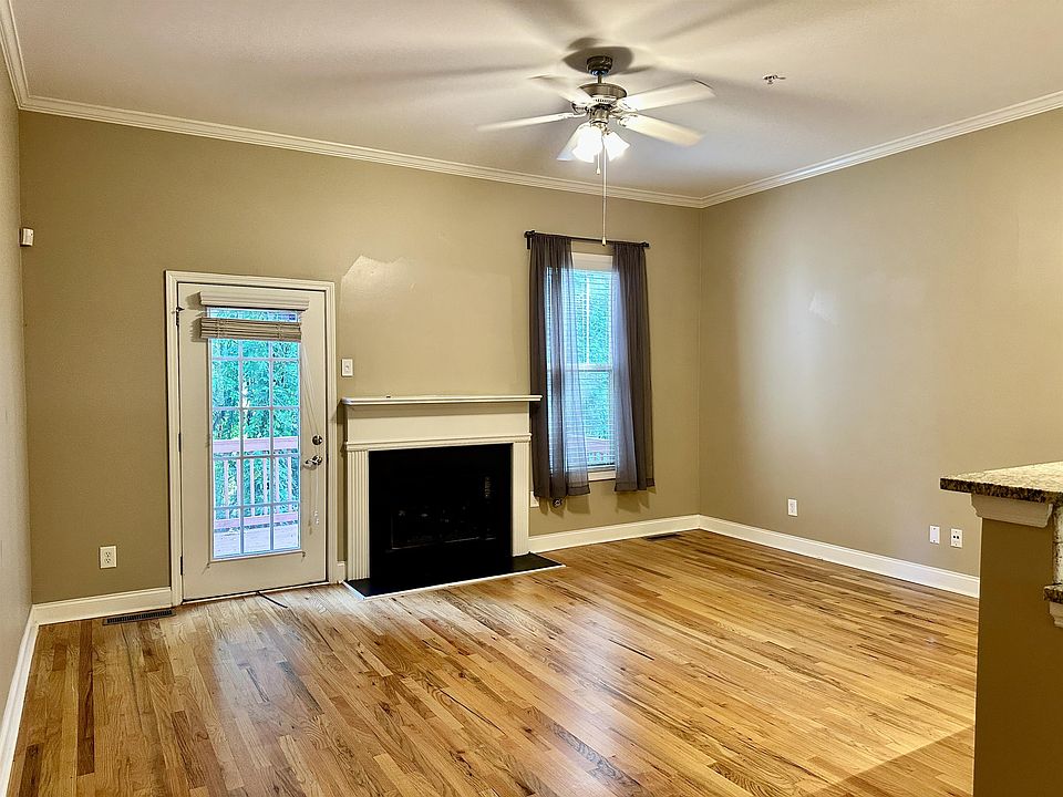 1945 Sterling Oaks Cir 1, Atlanta, GA 30329 Zillow