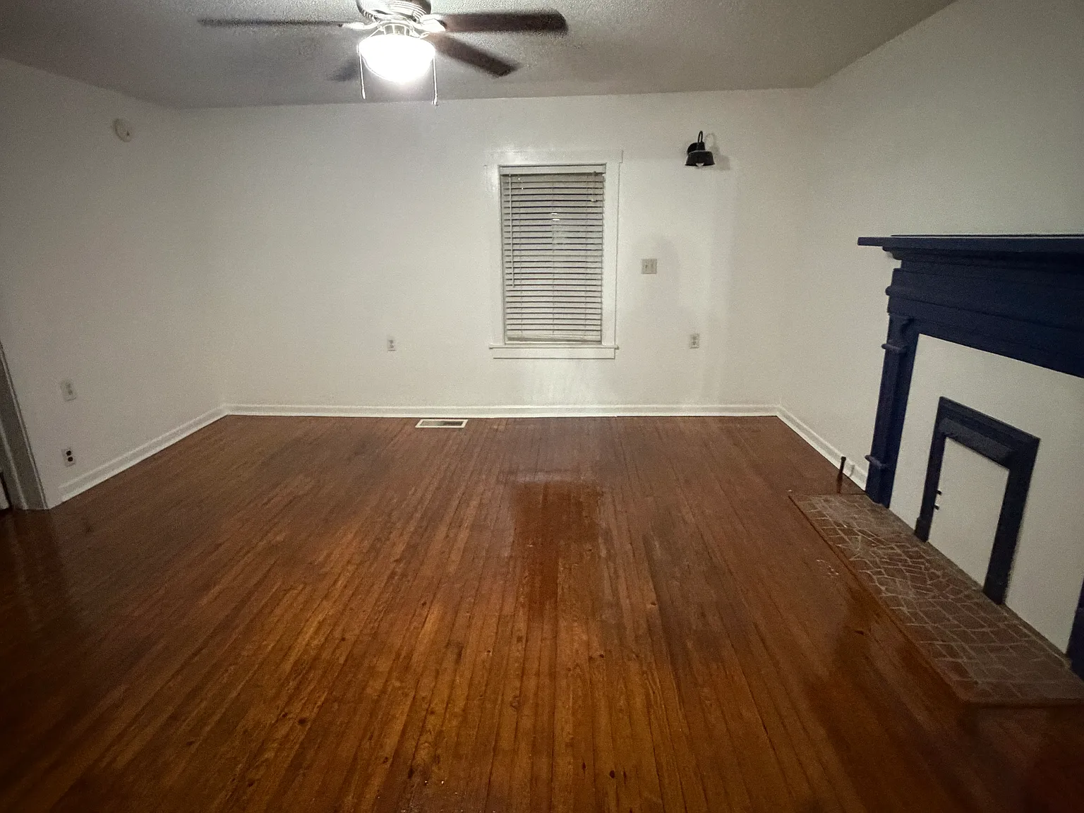 3 bed, 2000 sqft, $2,000 — Photo 3