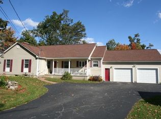 16 Reynolds St, Worcester, MA 01606