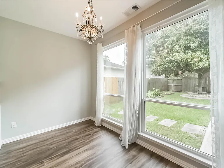 6219 Summerville Ln — Photo 15