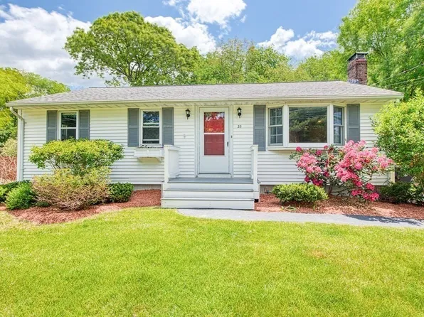 35 Essex Rd, Sharon, MA 02067
