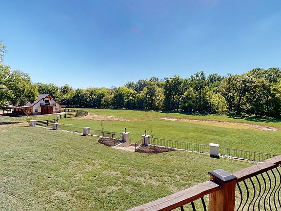 41st image of 2622 Poplar Knoll Dr