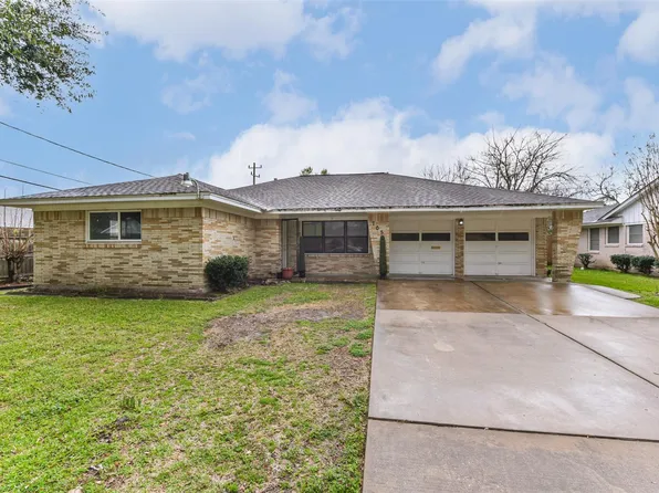 705 Dunwick Ln, Pasadena, TX 77502