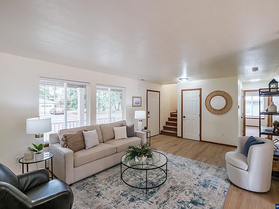 5th image of 29509 NE Pheasant Ave