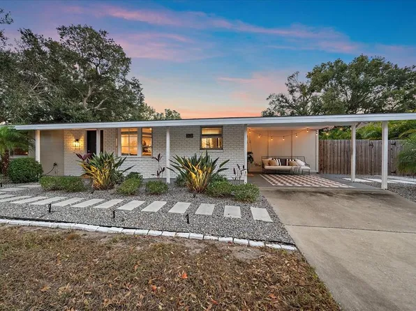 2438 Wisteria St, Sarasota, FL 34239