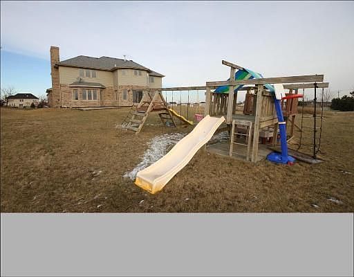 2nd image of 21442 Westminster Ln
