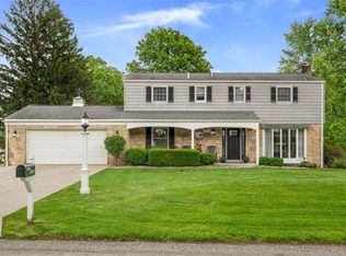 8282 Brittany Pl, Pittsburgh, PA 15237