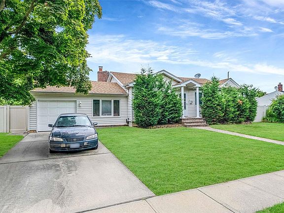 2nd image of 263 N Park Drive