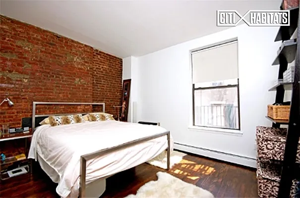 Sold by Citi Habitats | media 2