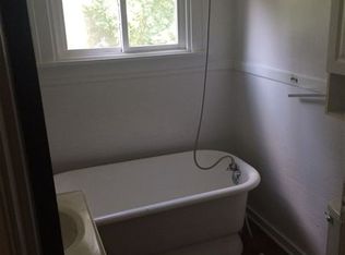 134 Garfield Ave NW, Grand Rapids, MI