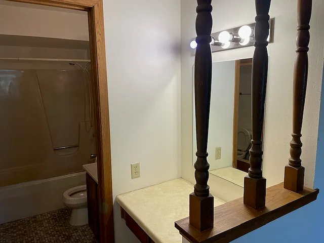 1168 Lowell Dr — Photo 8