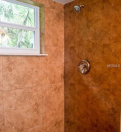 5th image of 2207 Le Havre Blvd