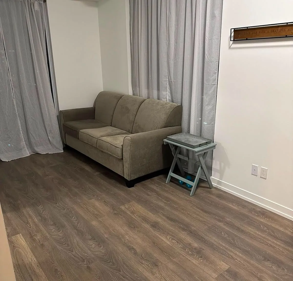 2 bed, $3,300 — Photo 2