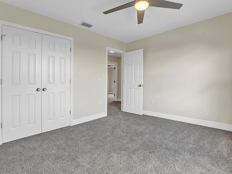 2217 Harrison St — Photo 14