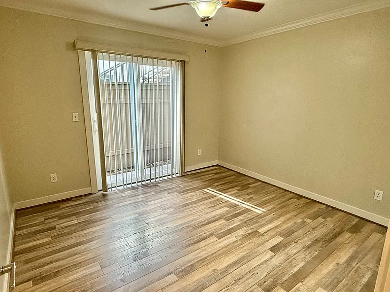 4157 Utah Street — Photo 10