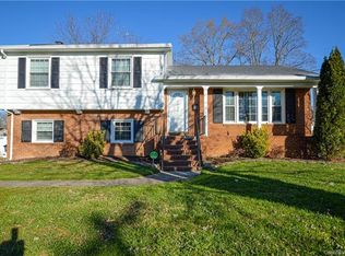 1636 Nottingham Dr, Gastonia, NC 28054