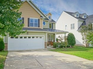 3218 Groveshire Dr, Raleigh, NC 27616