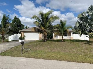 3418 27th St SW, Lehigh Acres, FL 33976