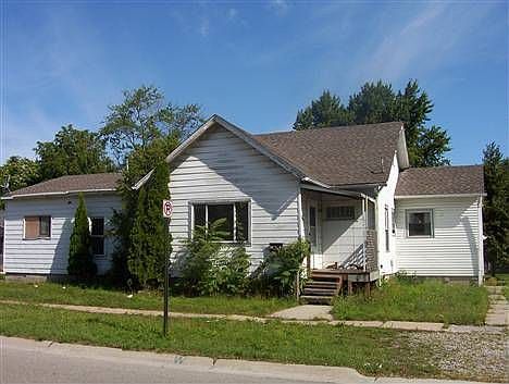 2nd image of 1011 Minnie St