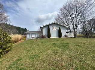 312 Johnson Rd, Newland, NC 28657