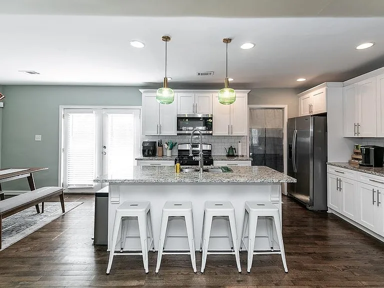 518 Erin Ave SW — Photo 10