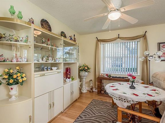 4th image of 3413 Rochelle Ct