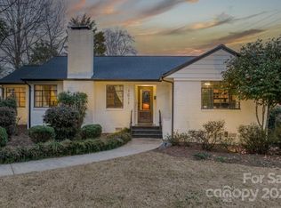 1011 Scaleybark Rd, Charlotte, NC 28209