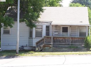 2507 S 60th St, Omaha, NE 68106