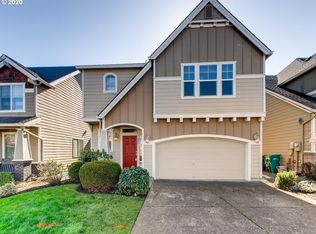 952 SW 18th Way, Troutdale, OR 97060