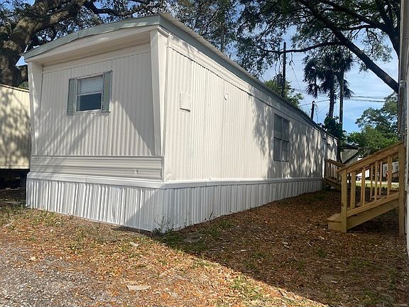 3rd image of 5035 N Main St #14456084