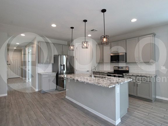 5th image of 35733 W Santa Monica Ave