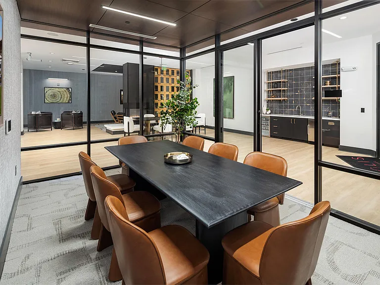 Solis Dresden Village — Photo 10