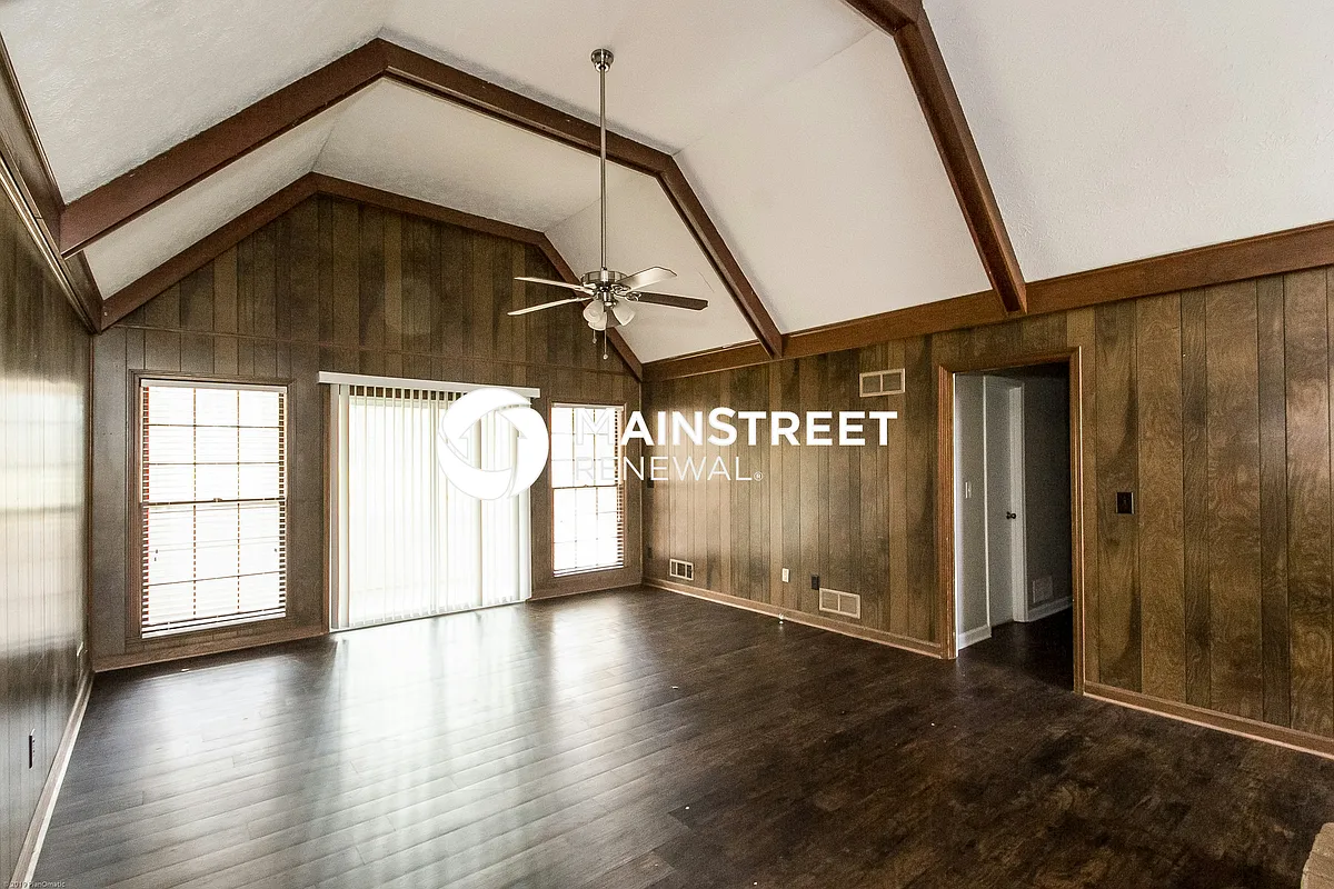 Living Room - 2079 Panola Way Ct