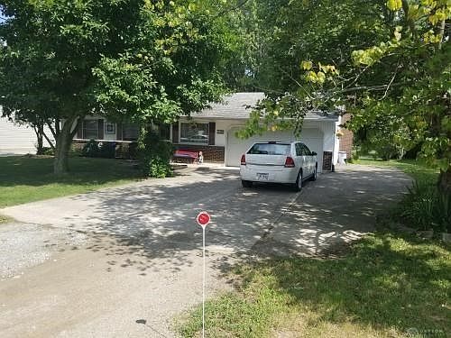 4th image of 3638 N Lake Shore Dr