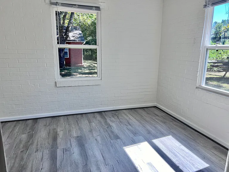6676 FM 2767 — Photo 4