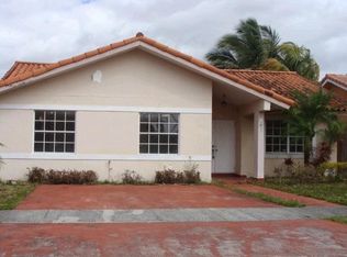 13833 SW 158th Ter, Miami, FL 33177