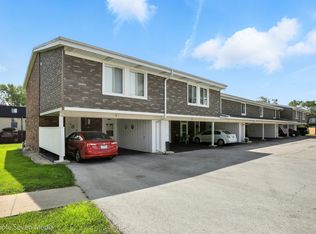 10 Cour Masson, Palos Hills, IL