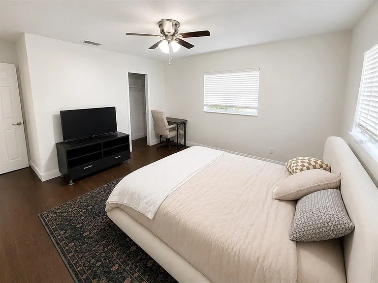 616 Ellendale Dr — Photo 11