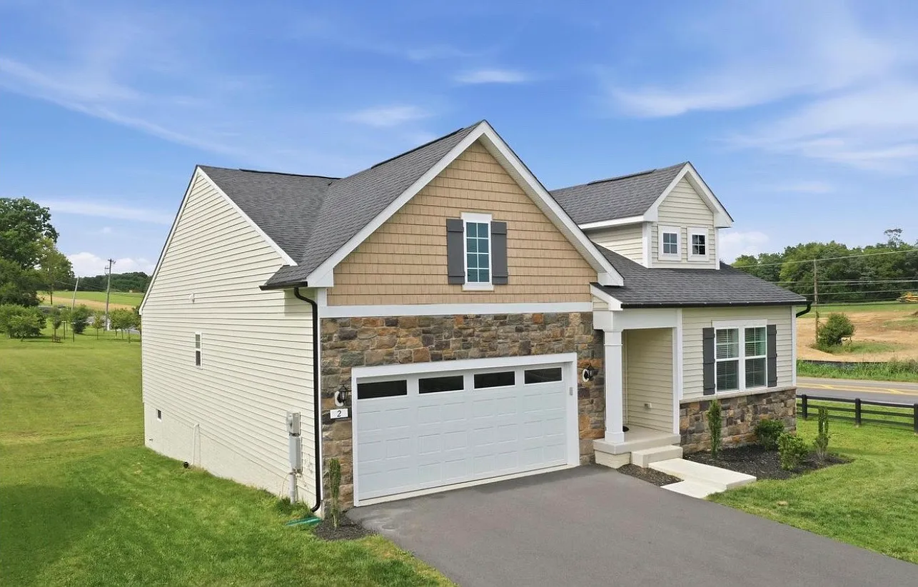 Capulet Ct, Charles Town — Photo 4