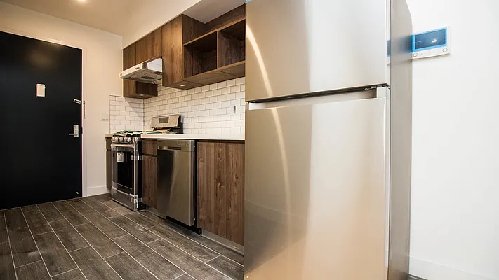 Rented by Oxford Property Group | media 17